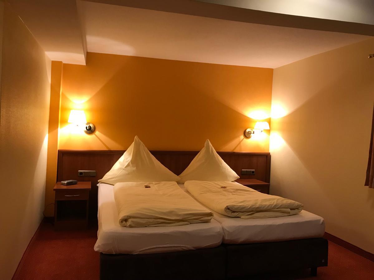Schlossstuben Hotel Büdingen Екстериор снимка
